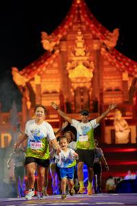 BIB: 308
                            <button type="button" onclick="openModal(22476819)" class="btn btn-primary btn-sm float-right btn-popup" data-toggle="modal" data-target=".modal-high-quality">
                        <i class="fas fa-shopping-cart"></i> Add to Cart
                    </button>
                                            <button type="button" onclick="isThisMe(22476819, true)" class="btn btn-success btn-sm float-right btn-popup btn-isme hidden" data-toggle="tooltip" data-placement="bottom" title="นี่คือรูปของคุณใช่ไหม คลิกที่นี่เพื่อเอาเข้าอัลบั้ม">
                        <i class="fas fa-plus"></i> Add to album
                    </button>
                    <button type="button" onclick="isThisMe(22476819, false)" class="btn btn-warning btn-sm float-right btn-popup btn-isnotme hidden">
                        <i class="fas fa-ban"></i> Remove from album
                    </button>